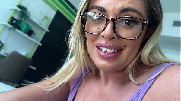 Sweet Step Mom Wants Sex ~ Vivianne DeSilva ~ Household Fantasy ~ Scott Stark