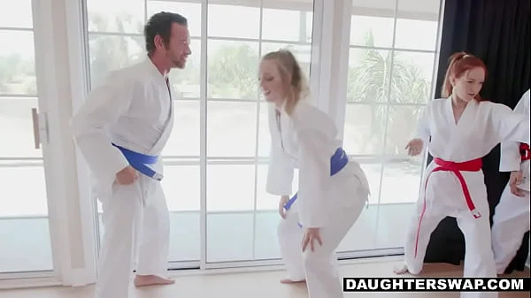 AMATEUR EURO - (Mandy Mystery, Jungle) - Mature German Babe Wants Rough Pussy Pounding After Public Pickup